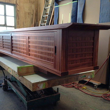 Entry Way Tansu