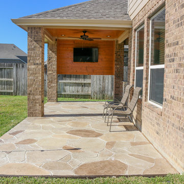 Patio Cover and Outdoor Kitchen: Cypress, TX