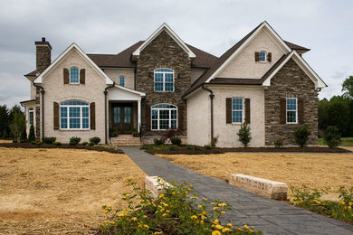 Traditional exterior home idea in Raleigh