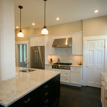 Fieldstone Cabinetry Bristol Marshmallow Cream with Java island