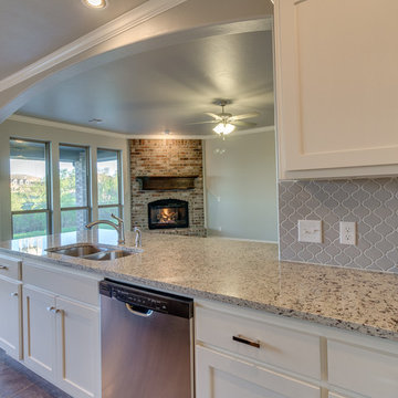 10008 Volare Drive-Yukon-Designer Home