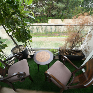 Apartment Green Balcony