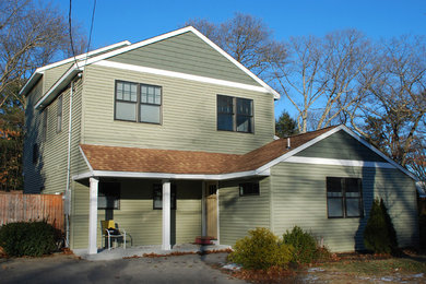 Large traditional exterior home idea in Boston