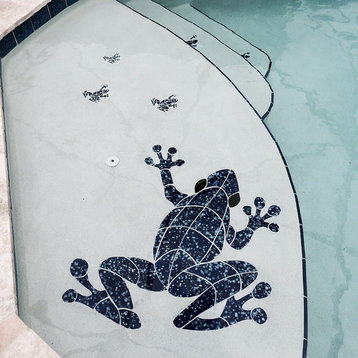 Large Frog Ceramic Swimming Pool Mosaic 24"x21", Green