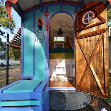 "The Hobbit Hutch"