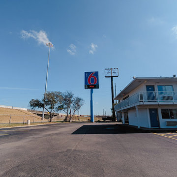 Motel 6