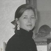 Elizabeth McFarlane's photo