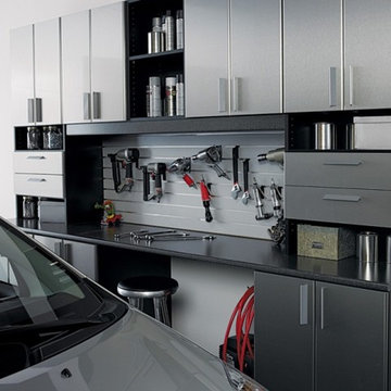Every Man's Car Garage