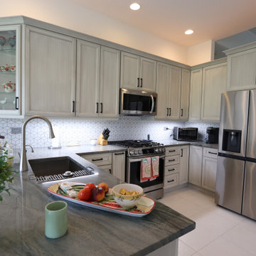 Palm Beach Gardens FL - Traditional Gray Cabinet Kitchen - Large Tile Flooring