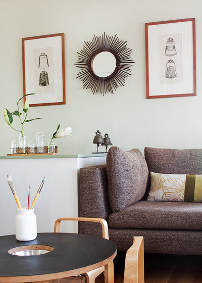 Contemporary Living Room by Touch Interiors by Bronwyn Poole