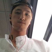 Jhey Park's photo