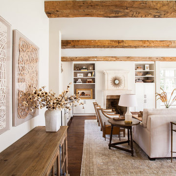 Traditional Meets Midcentury Modern Design in River Oaks