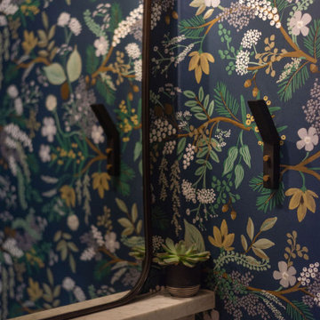 Cedar Contemporary - Powder Room Vignette