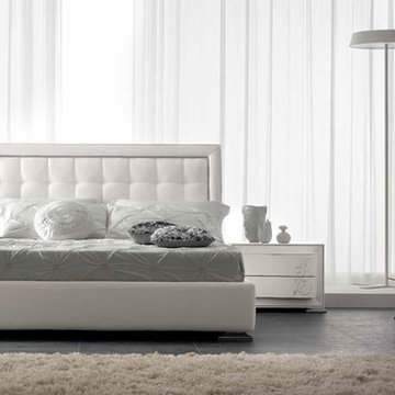 Regina Italian Bed / Bedroom Set by Spar - $3,099.00