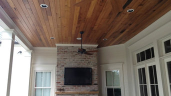 Beautiful stained T&G wood ceiling