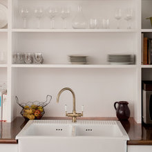 farmhouse sink