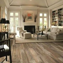 806 Living Room