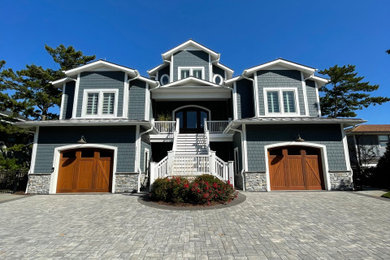 Beach style exterior home photo