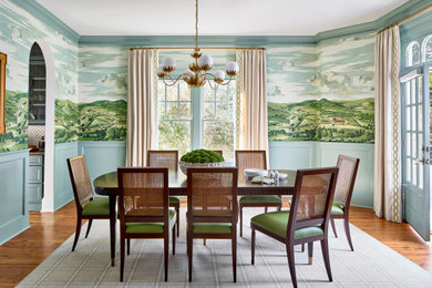 Dining room - traditional dining room idea in Atlanta