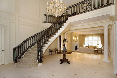 Inspiration for a timeless living room remodel in New York