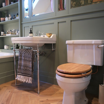 Oast House Bathroom, Eridge Green