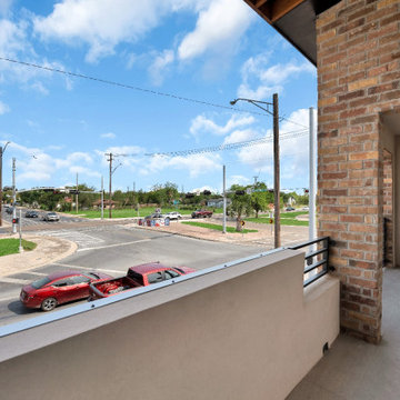 Townhouse on Bicentennial