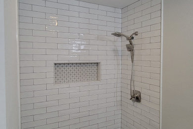 Inspiration for a timeless bathroom remodel in Dallas