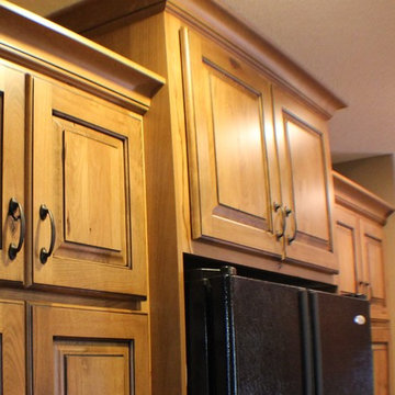 Rustic Beech in Cinnamon Stain with Black Glaze