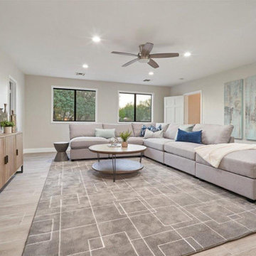85th Street Staging