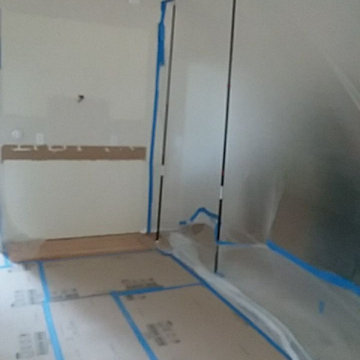 New Kitchen and wood floors w/refinishing