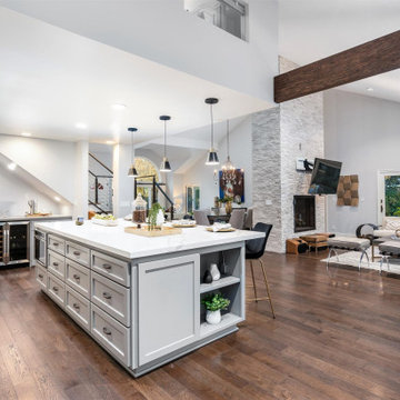 101 Oakridge-Occupied Staging