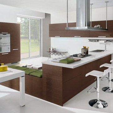 Modern Italian Custom Made Kitchens by LUBE