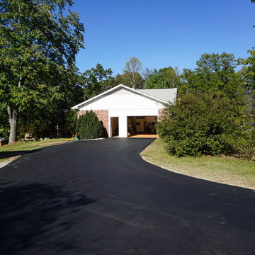 Foxridge Kennels - 385 Loop Rd. Campobello SC