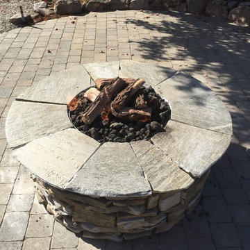 Outdoor Gas Fire Pit