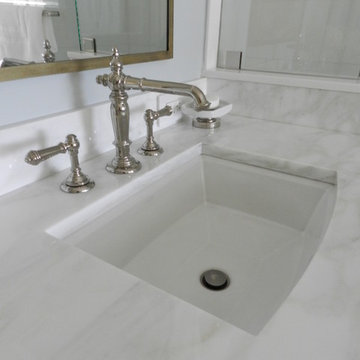 Spinnaker (Master Bath)
