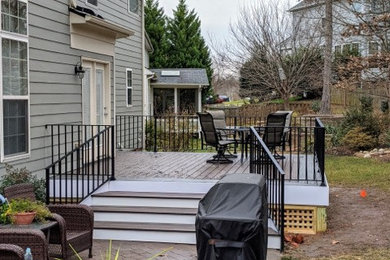 Inspiration for a modern deck remodel in Raleigh