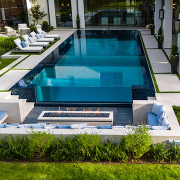 Landscape and negative edge pool