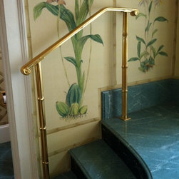 Gilded Iron Handrail for Raised Tub Platform with Bundled Bamboo Motif - Bathtubs