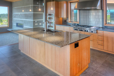 Inspiration for a contemporary kitchen remodel in Portland