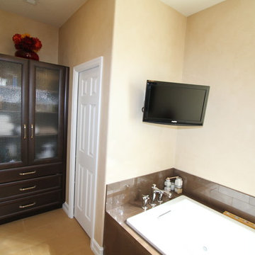 Dual Showerhead Master Bath Remodel