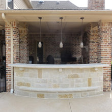 Pool Bar