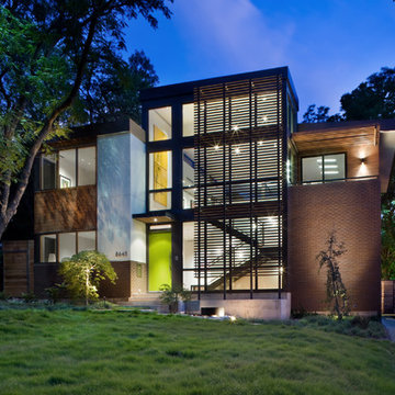 Labron Residence