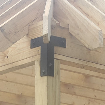 Screened and covered deck addition