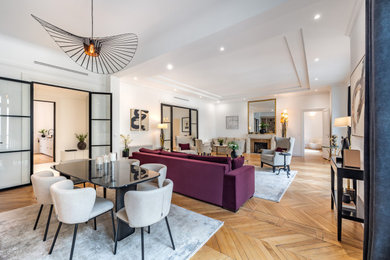 Exemple d'une salle à manger chic.