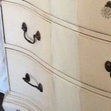 Custom Painted Antiques and Vintage Furniture