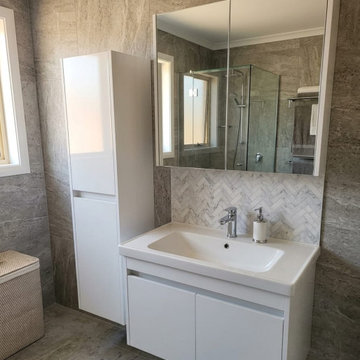 BALON KAPAK MUTFAK DOLAPLARI BANYO DOLAPLARI WC DOLAPLARI LAKE VE MELAMİN KAPILA