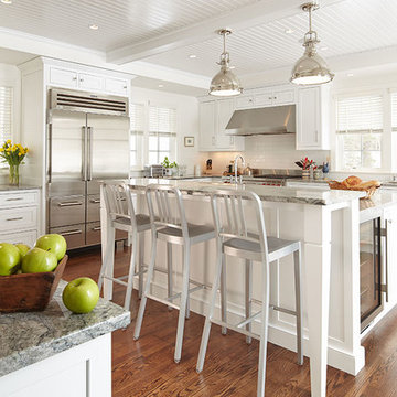 Hamburg Cove White Kitchen