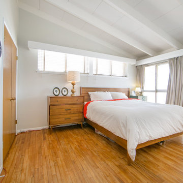 Maintained MidCentury Modern Ranch With Original Elements