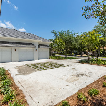 Beautiful Golf Course/Lakefront home in Regatta Bay Golf and Yacht Club