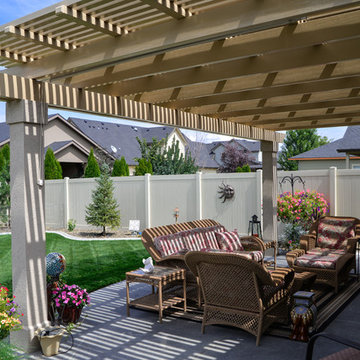 Sculpted Shade Arbor